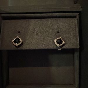 David Yurman Petite Chatelaine Bezel Stud Earrings in Silver blk onyx Diamonds